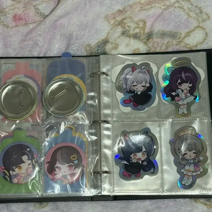 이세계아이돌 이세돌 이세팝 바인더 포카, 북마크, 뱃지, 스티커