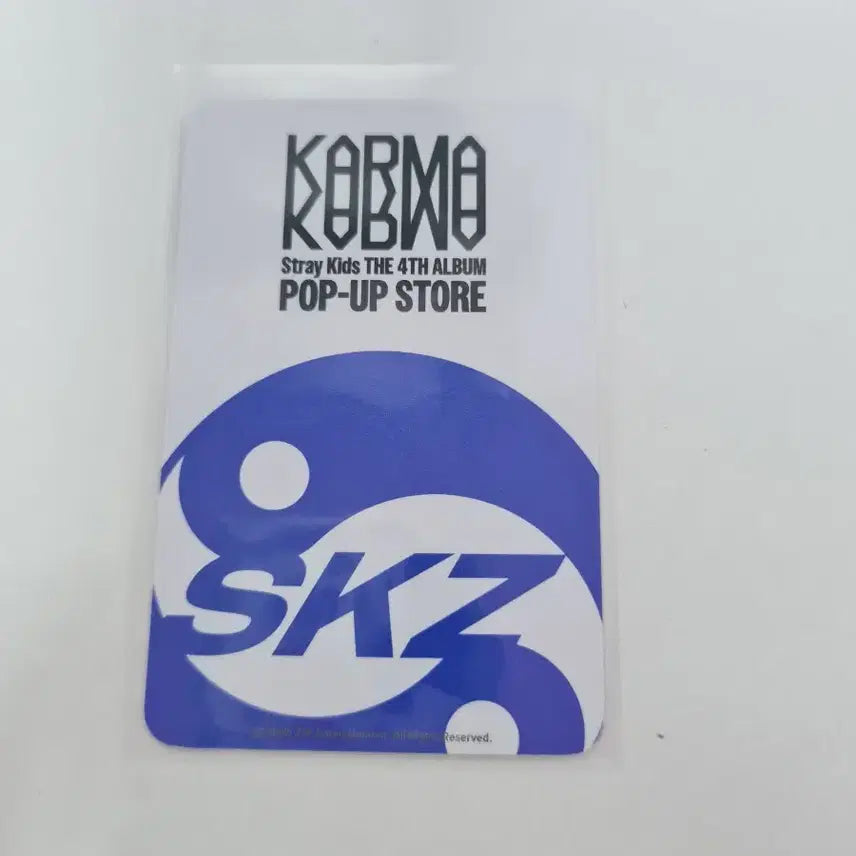 스키즈 현진 팝업 럭드 포카