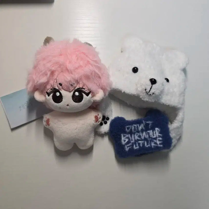 엔하이픈 양정원 10cm  인형 양도 ( 인형 + 옷 세트) 02