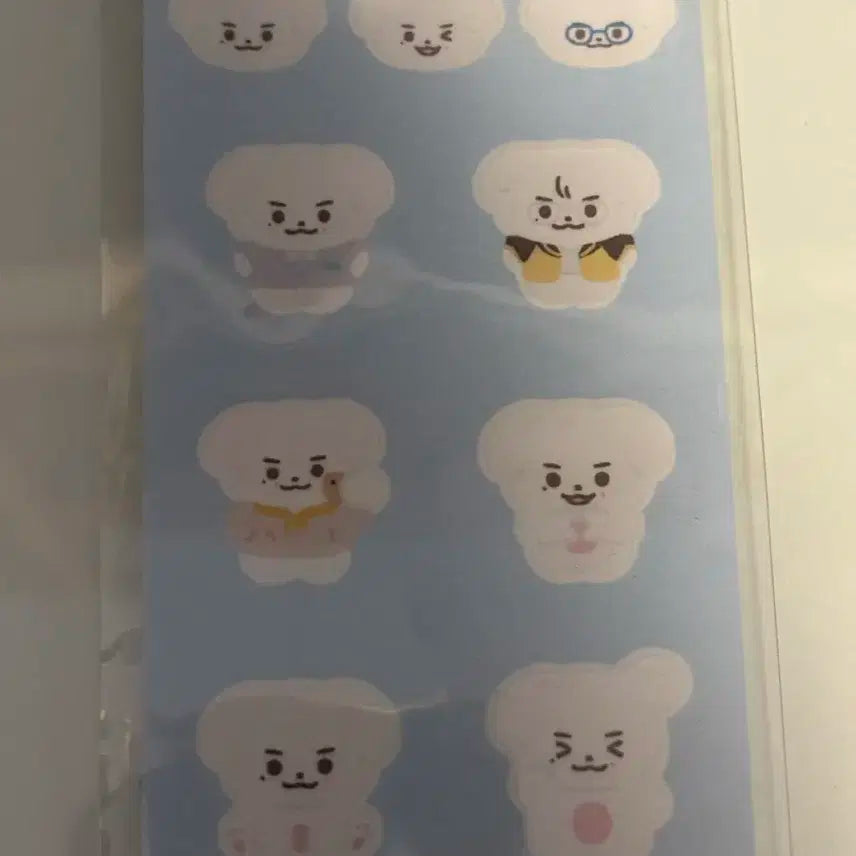 제로베이스원 김태래 뭉래 인형 키링 포카홀더 스티커 일괄