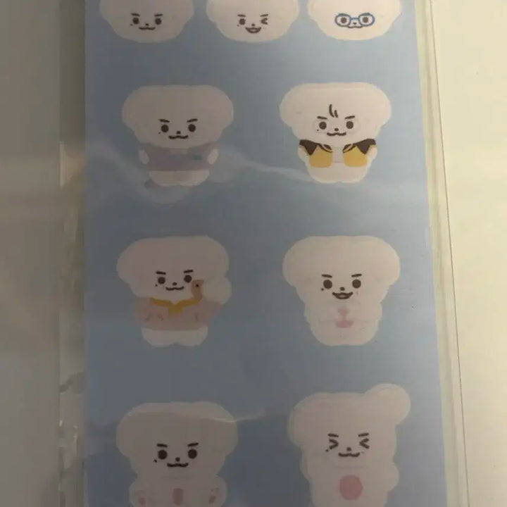 제로베이스원 김태래 뭉래 인형 키링 포카홀더 스티커 일괄