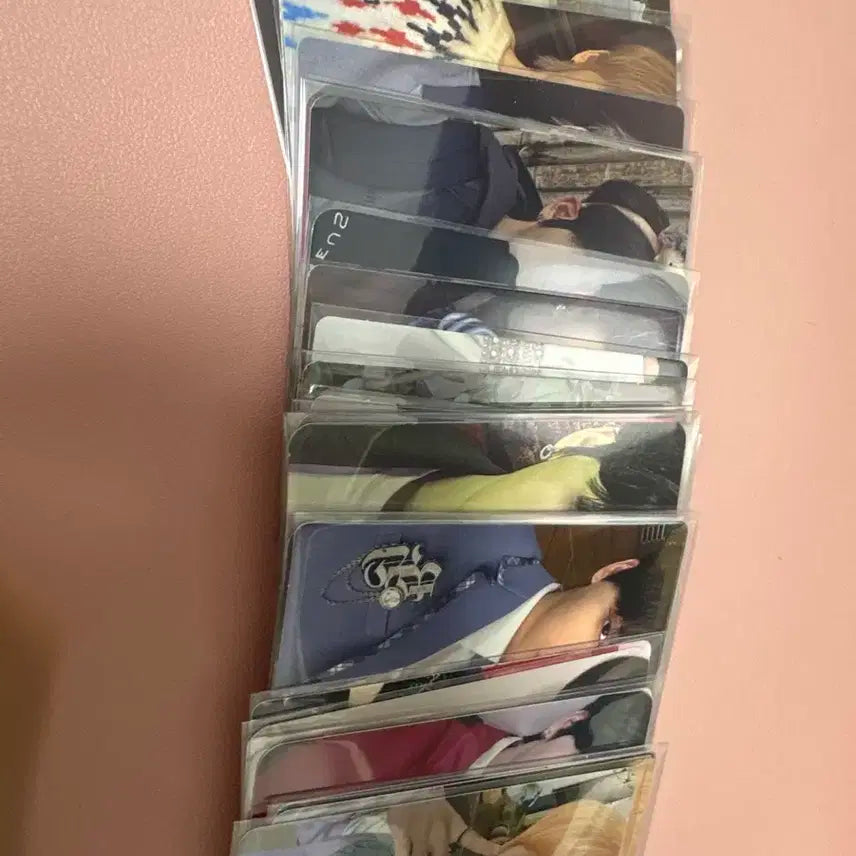원어스 서호 포카 31장 일괄 판매합니다!!