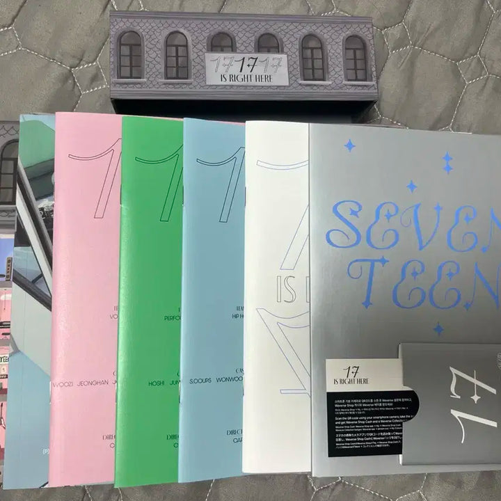 포카 미포함, 큐알 미사용) 17 is right  here 앨범 판매