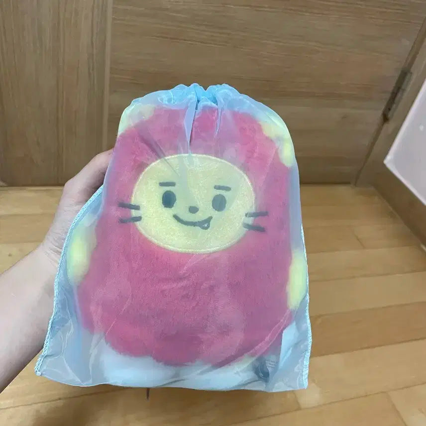 라인프렌즈 TRUZ 라우(윤재혁) 봉제인형