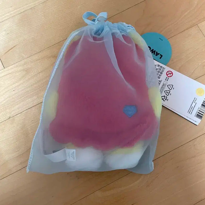 라인프렌즈 TRUZ 라우(윤재혁) 봉제인형