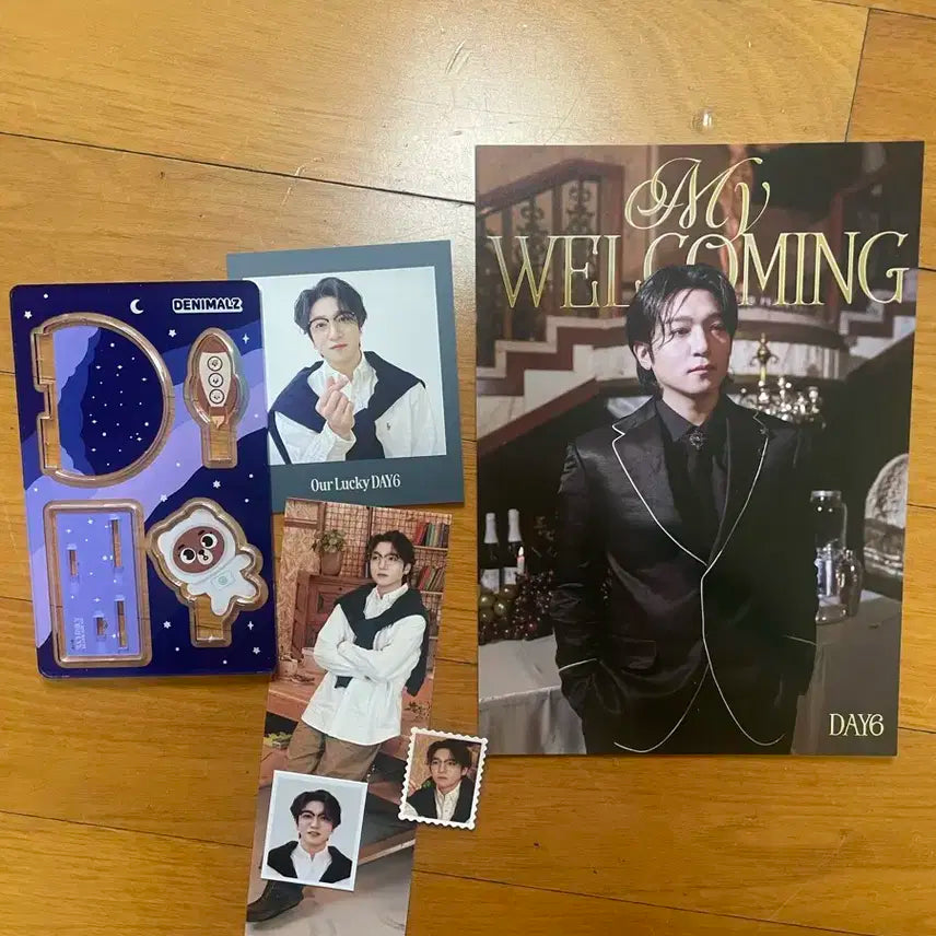 데이식스 성진 아크릴 스탠딩 밤 (원가양도)