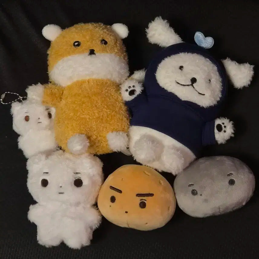몬스타엑스 인형 양도 (햄슥이,멍꼬,꽈악댕,아기꽈악댕,혁감자,햄짱돌)