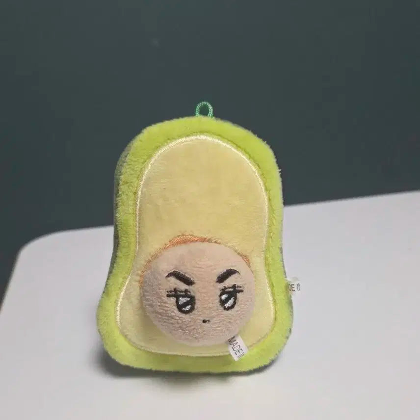 세븐틴 버논 인형 버보카도 양도합니다.