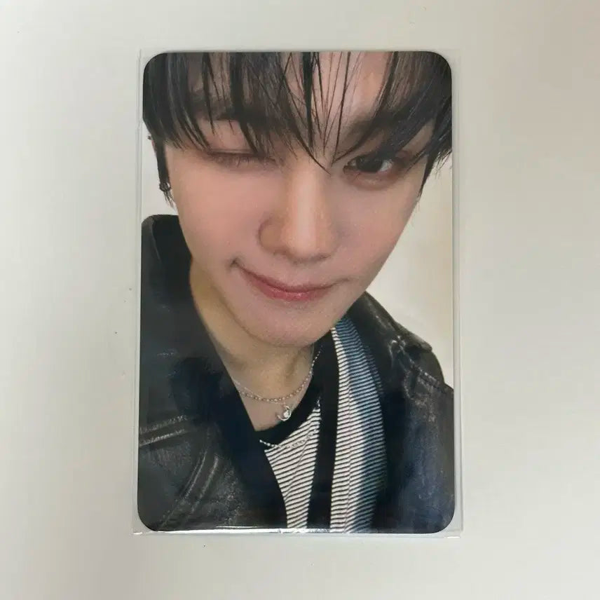 제베원 위드뮤 럭드 윙크 포카 김규빈