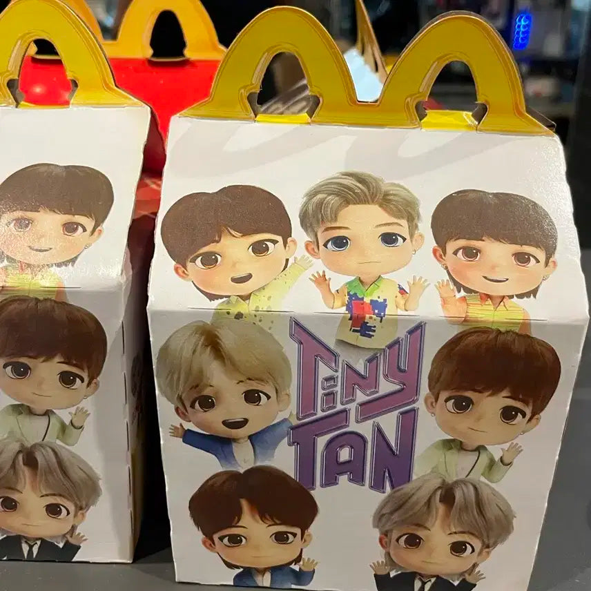 Bts 해피밀 피규어