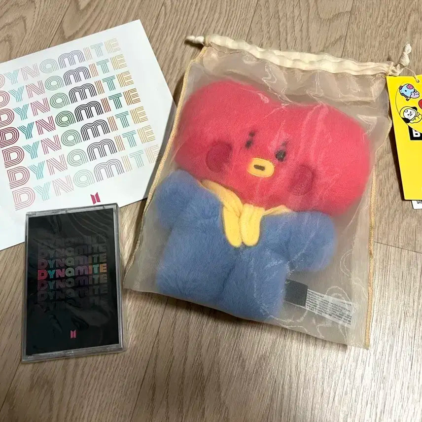 [일괄/새상품] bts 다이너마이트 lp + 카세트테이프 + 타타인형