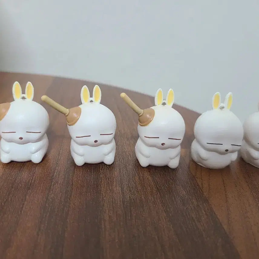 마시마로 엽기토끼 피규어 판매합니다