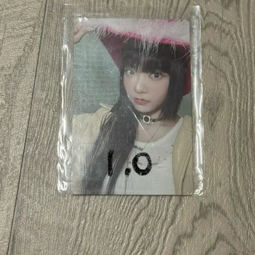 르세라핌 홍은채 포카 팝니다!