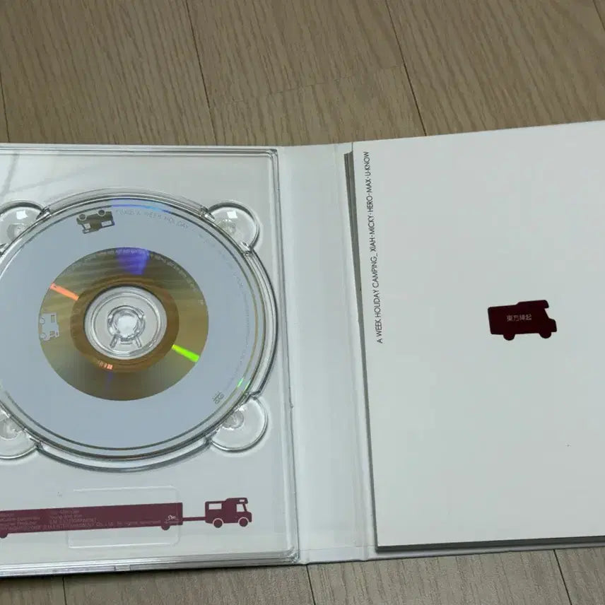 동방신기 A WEEK HOLIDAY 화보집 DVD