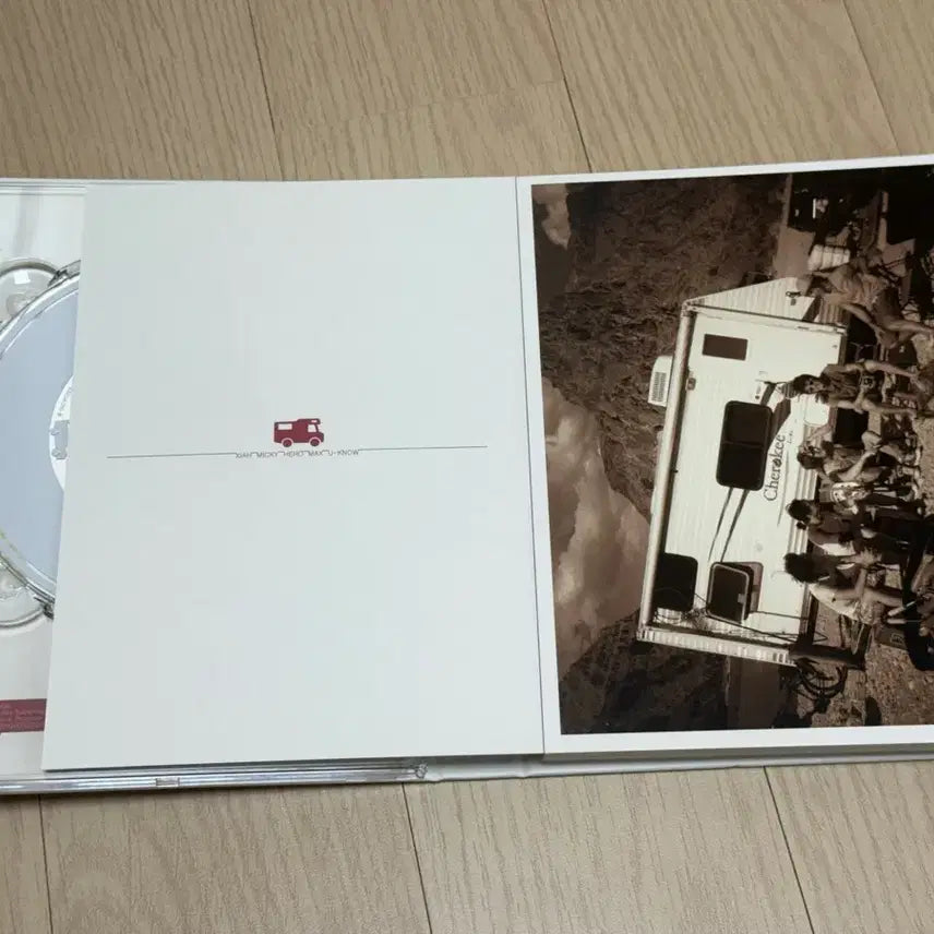 동방신기 A WEEK HOLIDAY 화보집 DVD