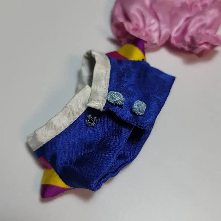 10cm 인형 한복 2종 모두 (원가 이하)