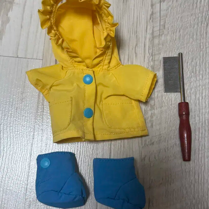 테디테일즈 xs 우비 인형옷 + 빗