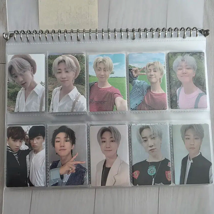 세븐틴 디에잇 포카 일괄양도합니다