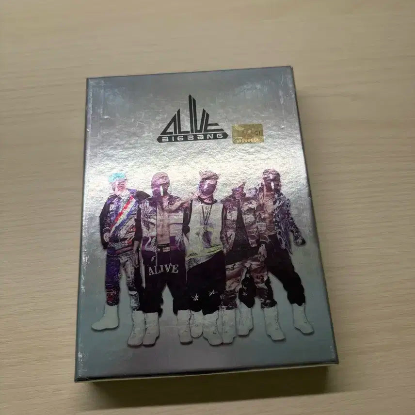 ! 빅뱅 얼라이브 앨범 단체 ver 판매합니다 !