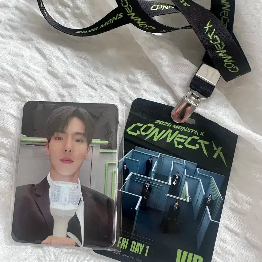 몬스타엑스 커넥트엑스 첫콘 포카 일괄몬스타엑스 10주년 콘서트 포카 첫콘