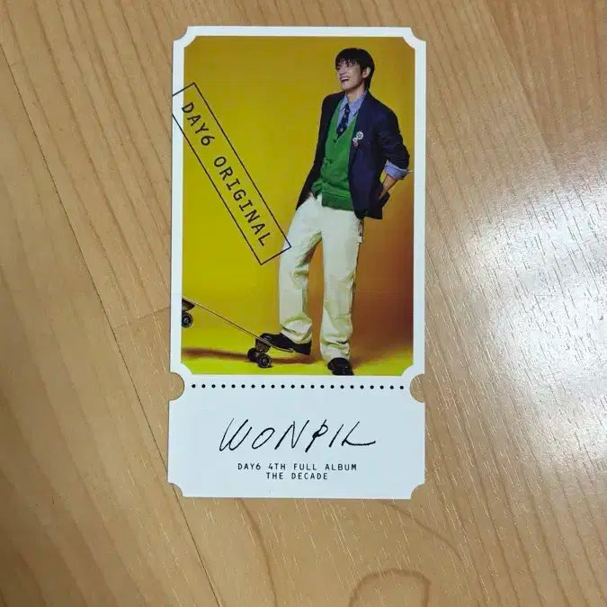 데이식스 THE DECADE 원필 티켓 포카