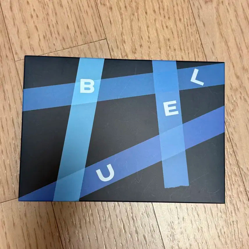 루시 개봉 블루앨범