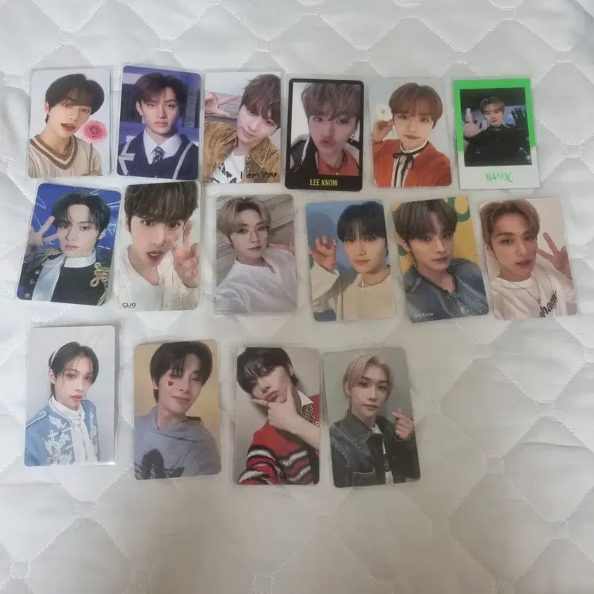 스트레이키즈 포토카드 일괄 양도
