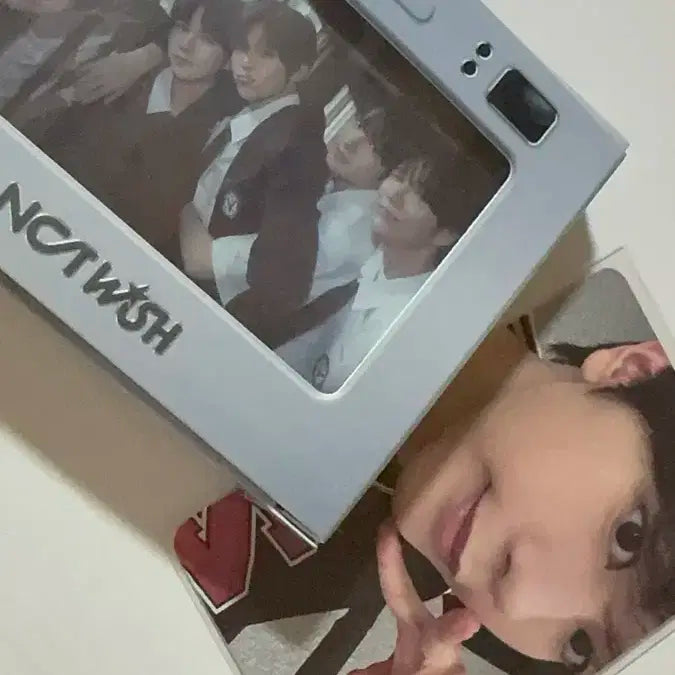 NCT WISH 위시 스테디 + 료 포카