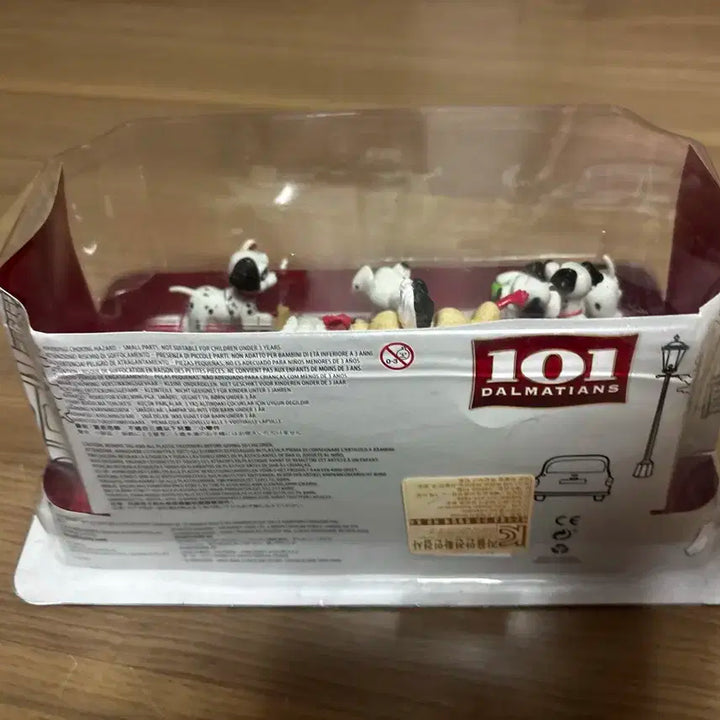 디즈니 101마리 달마시안 피규어 세트