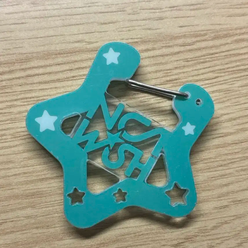 엔시티 위시 카라비너