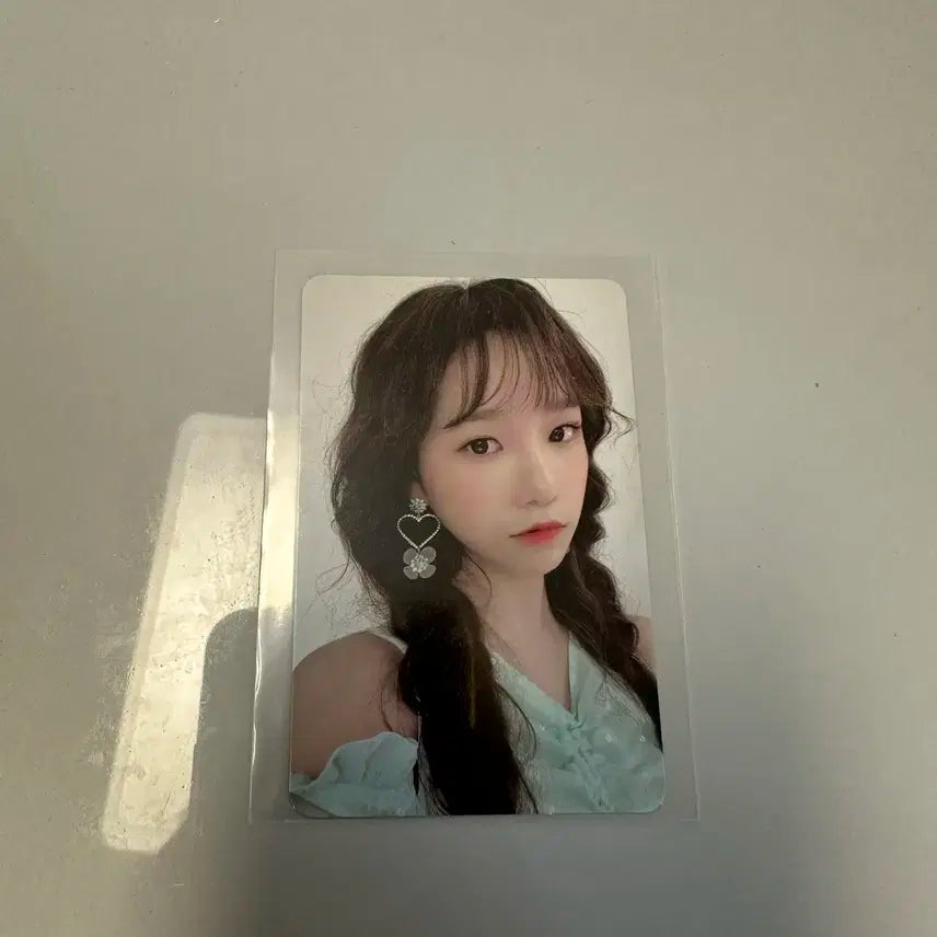 아이즈원 앨범 구성품 일괄 판매합니다.