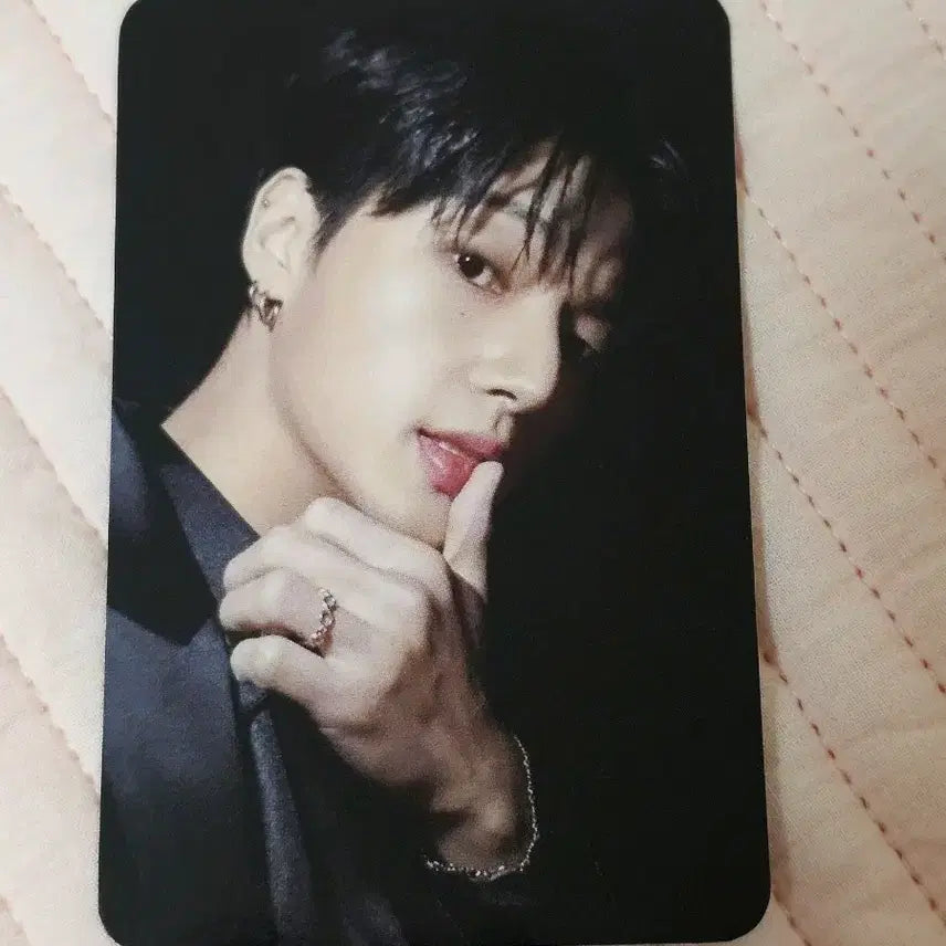 에이티즈 우영 포카