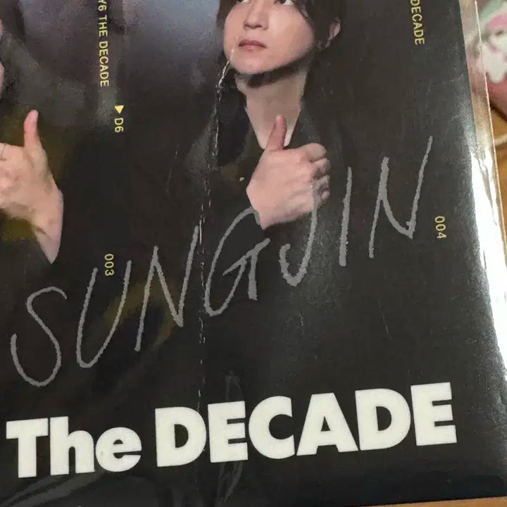 데이식스 DECADE 일반반 시티버전 양도 (하자 확인)