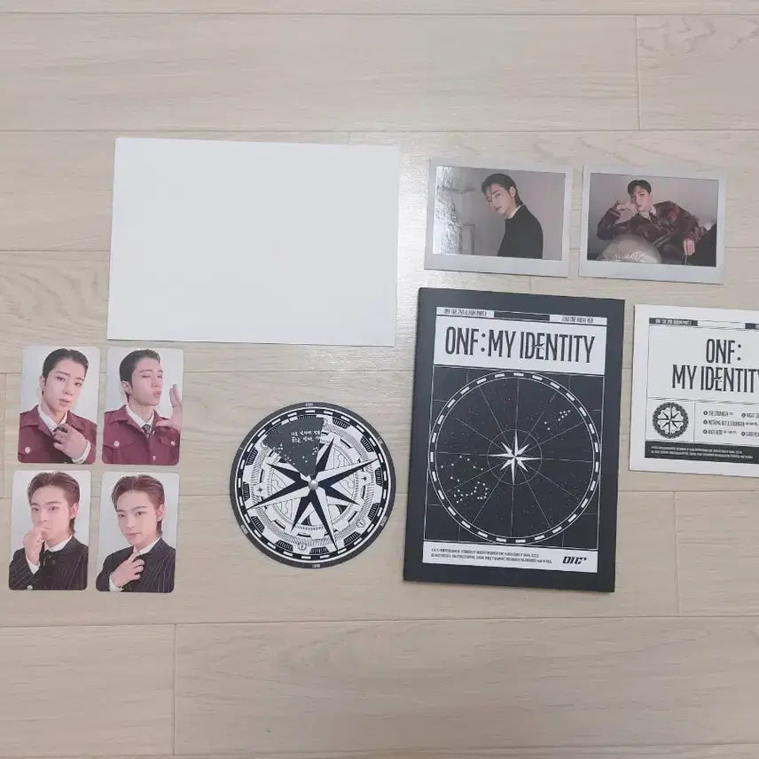 ONF My Identity 앨범