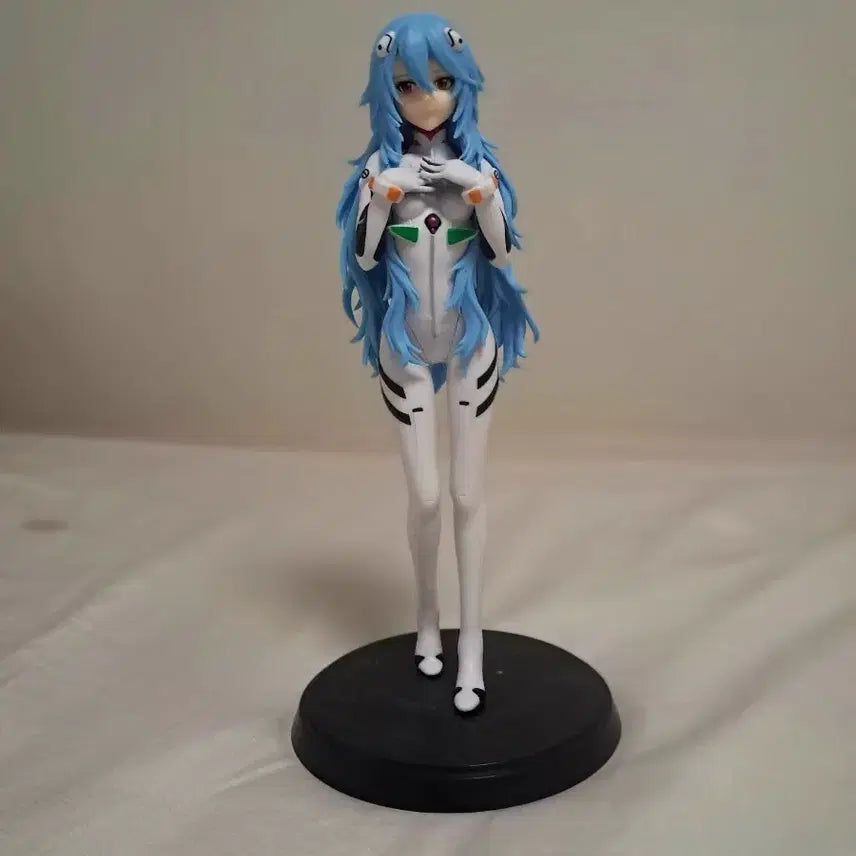 에반게리온 아야나미 레이 장발 피규어