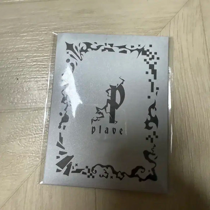 [미개봉]플레이브 논중화물 VOL.2+포토카드