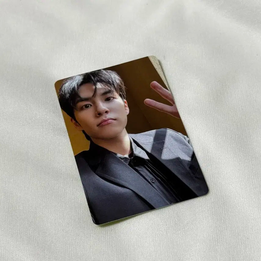 데이식스 디아이콘 B타입 원필 포카