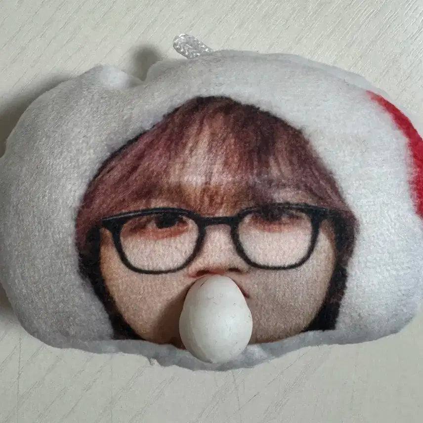 해찬 초코필름 풍선껌키링