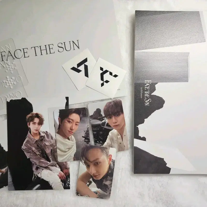 세븐틴 페더썬 앨범