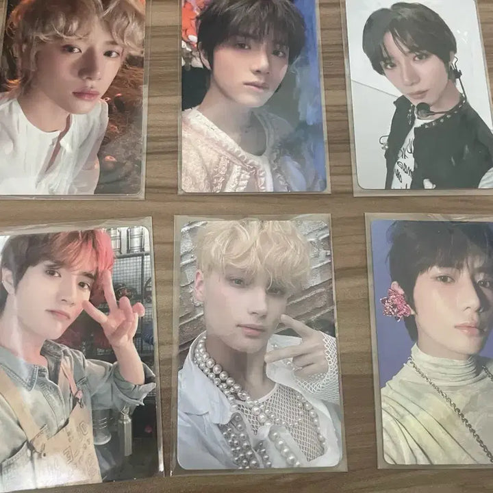 투모로우바이투게더 최범규 , 휴닝카이 포카 일괄