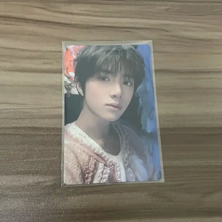 투모로우바이투게더 최범규 , 휴닝카이 포카 일괄