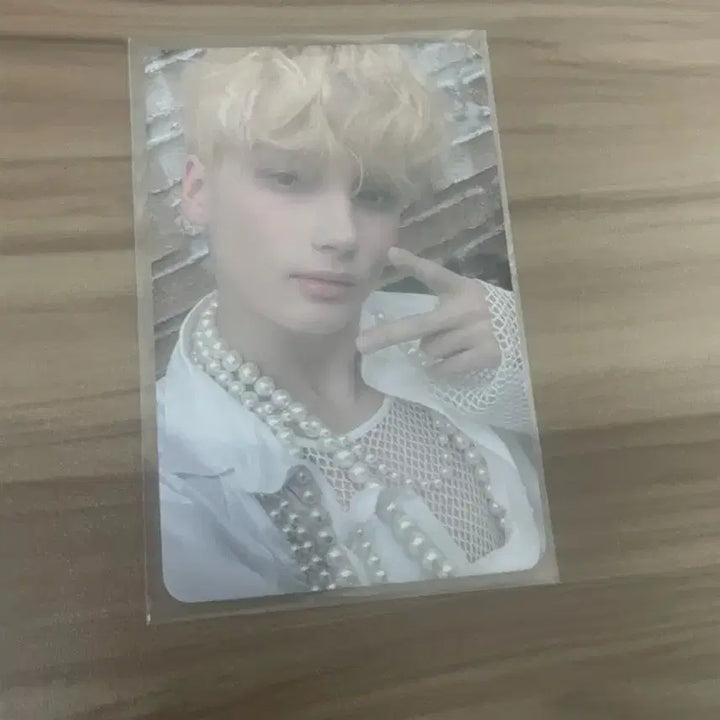 투모로우바이투게더 최범규 , 휴닝카이 포카 일괄