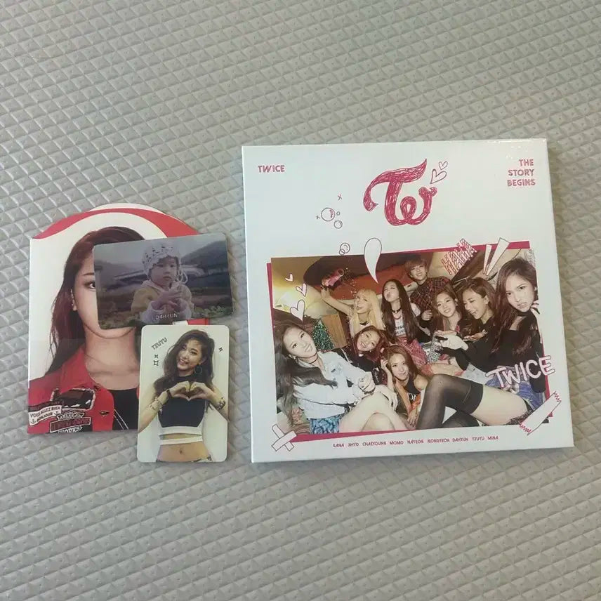 트와이스 The Story Begins 앨범 + 포토카드