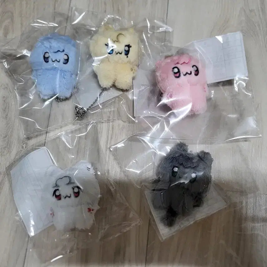 똥글이브 5cm 미개봉 원가양도