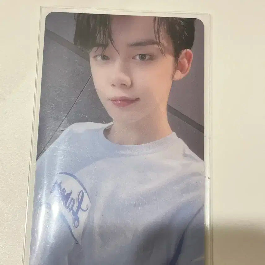 투바투 연준 하이브 럭키드로우 판매합니다!