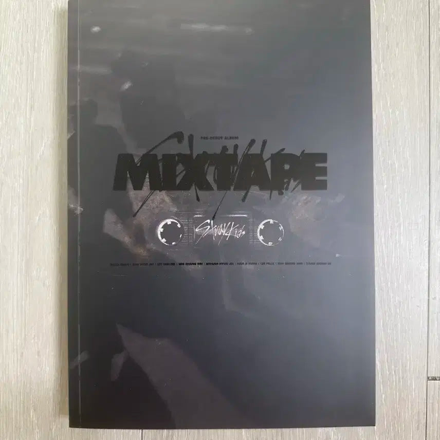 스키즈 개봉 앨범 스트레이키즈 미크스테이프 mixtape