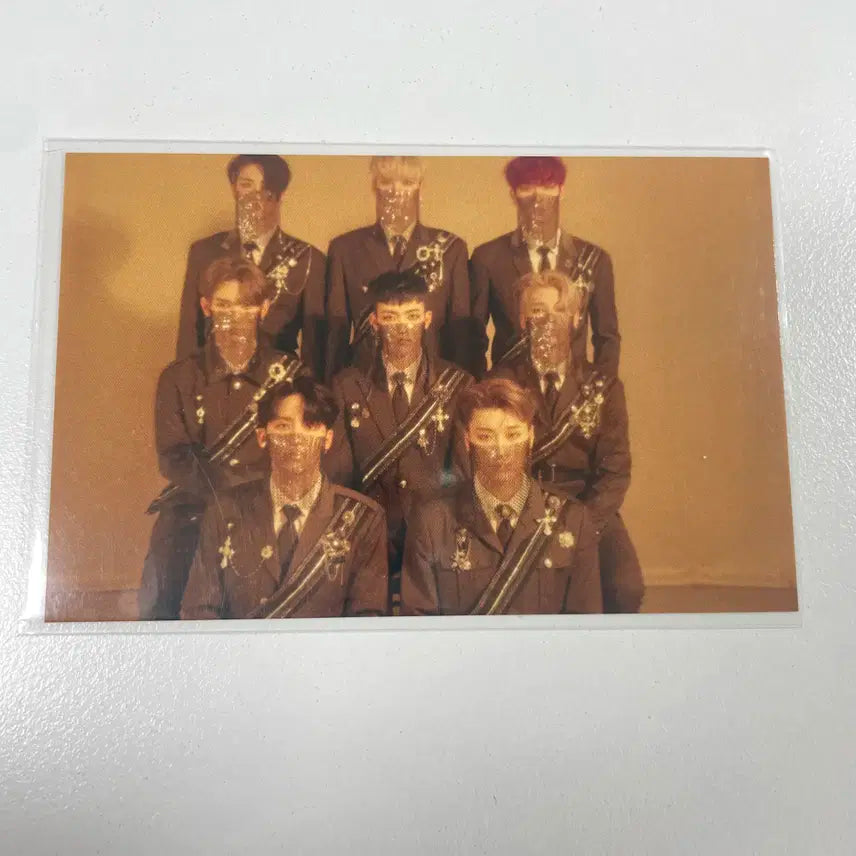 에이티즈 ATEEZ  원더랜드 트레저 올 투 액션 앨범 단체포카 포토카드
