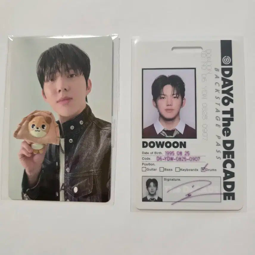 데이식스 도운 ID카드 및 포에버영 4만 포카