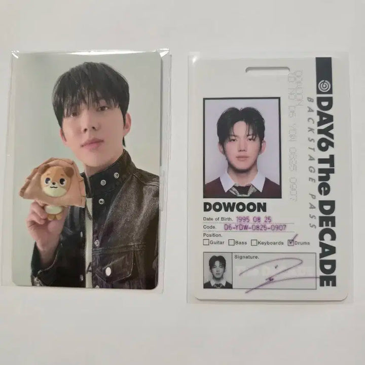 데이식스 도운 ID카드 및 포에버영 4만 포카