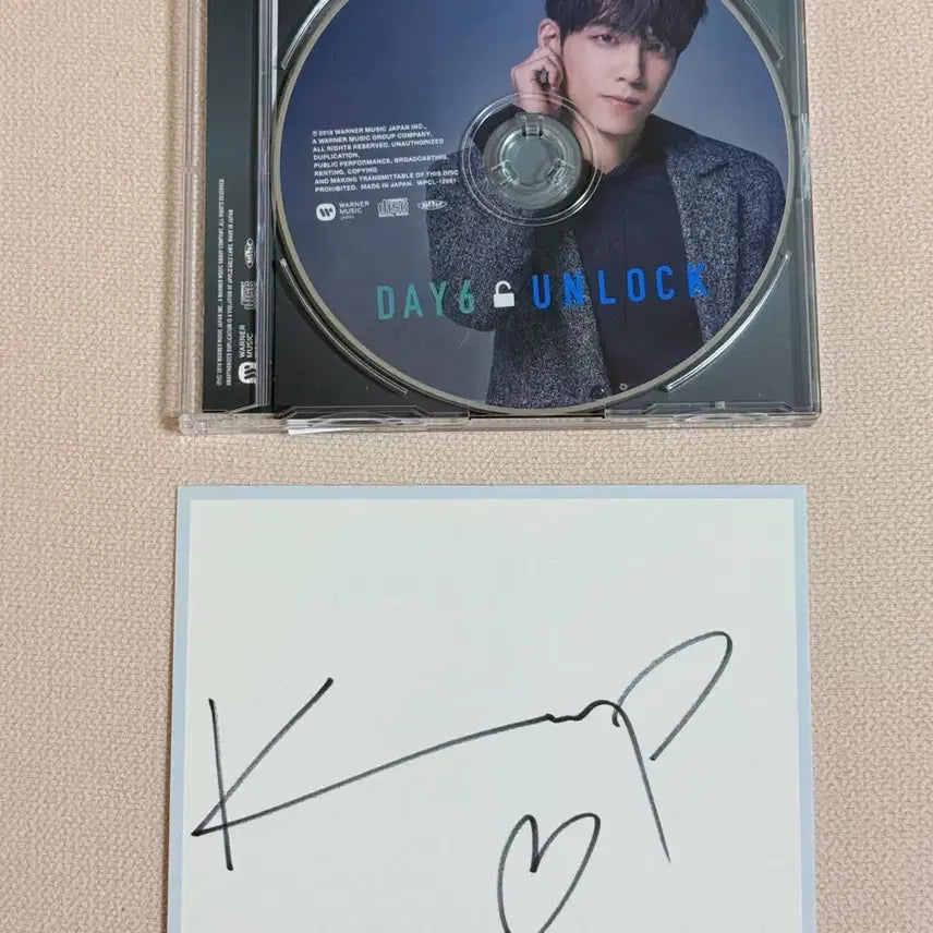 데이식스 UNLOCK 앨범 원필 + 친필 싸인 DAY6 일본 음반